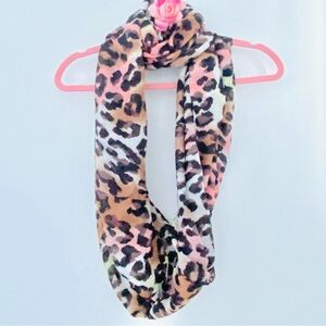 💕Pretty Gradient Leopard Print Infinity Scarf SZ OS